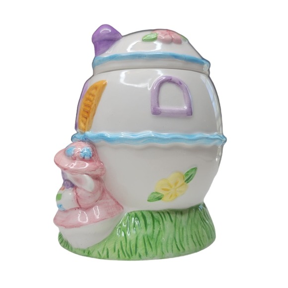 Vintage Ceramic Easter Cottage Egg Container Candy Holder Girl Bunny Rabbit Box - Picture 4 of 9